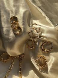 Jewellery Inspires Modern Fashion